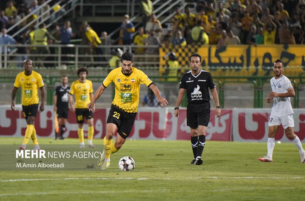 شکست تلخ سپاهان در اردن/ کامبک الوحدات با تعویض
طلایی
