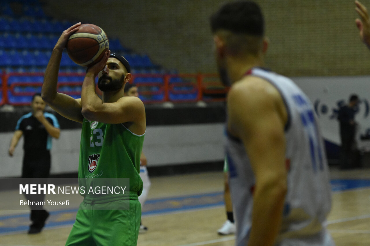 شکست خانگی طبیعت برابر ذوب آهن