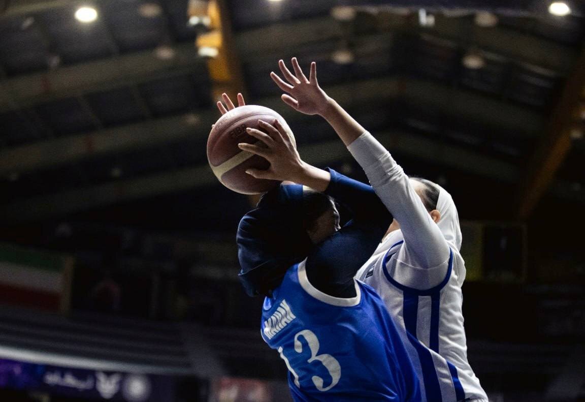 شکست دوباره مدافع قهرمانی لیگ بسکتبال بانوان برابر استقلال