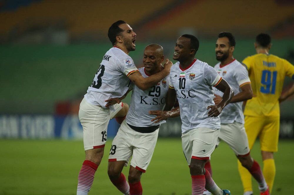 شکست سنگین سپاهان برابر فولاد/عبور گلگهر از سد تیم فوتبال هوادار