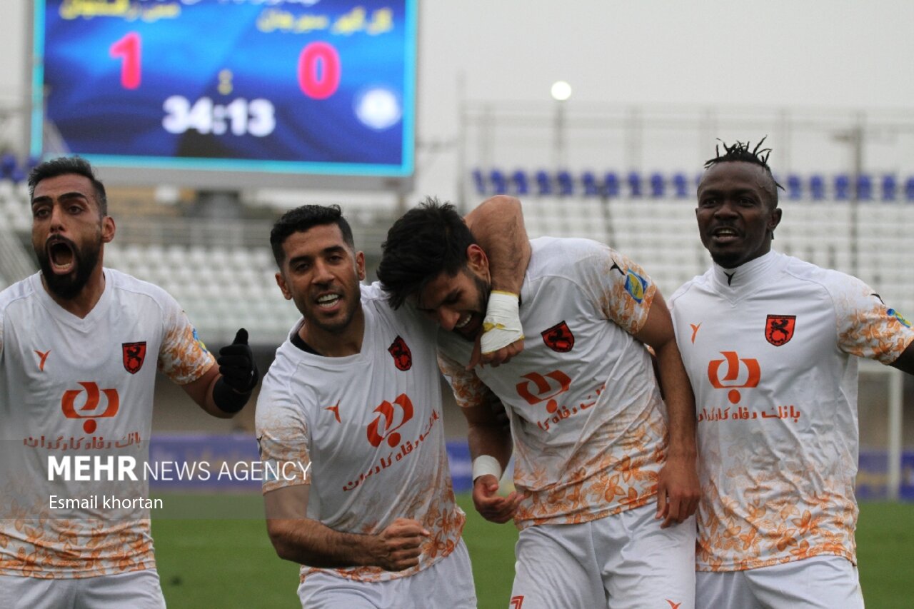 شکست سنگین صنعت نفت مقابل مس رفسنجان