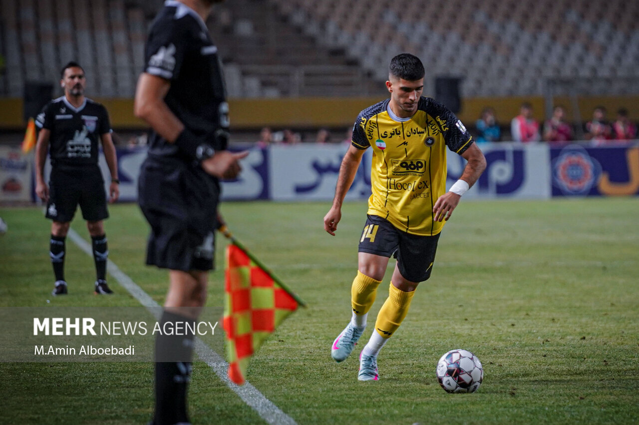 شکست سپاهان در نیمه اول دیدار با الحسین