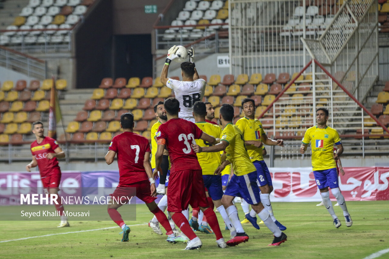 شکست صنعت نفت در خانه/ آلومینیوم با سه امتیاز به اراک برگشت
