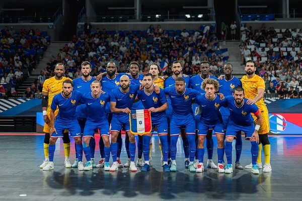 شکست فوتسال فرانسه از آرژانتین/ نوار شکست ناپذیری آبیهاپاره شد