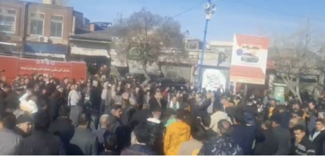 شکوه حضور مردم دیار باکری ها در راهپیمایی ۲۲ بهمن