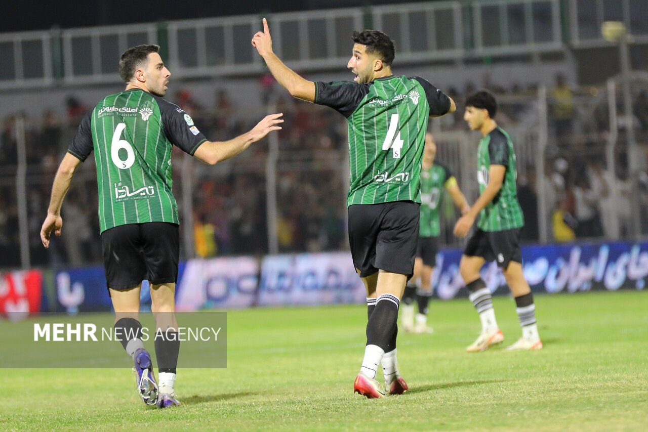 شگفتیسازی خیبر مقابل تراکتور/ قهرمان در فلک الافلاک به دام افتاد