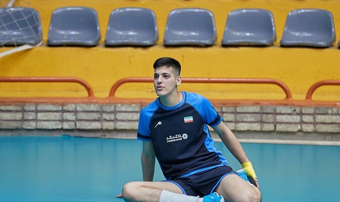 صابر کاظمی در افت قرار دارد و ریسک مصدومیتش زیاد است