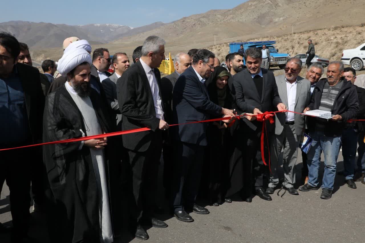 صادق: منطقه ویژه مرزی مشترک ایران و ترکیه راهاندازی میشود