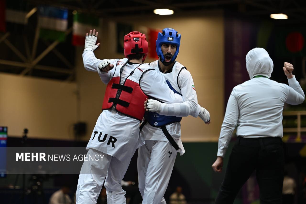 صادقیان در تکواندو به نیمه نهایی صعود کرد