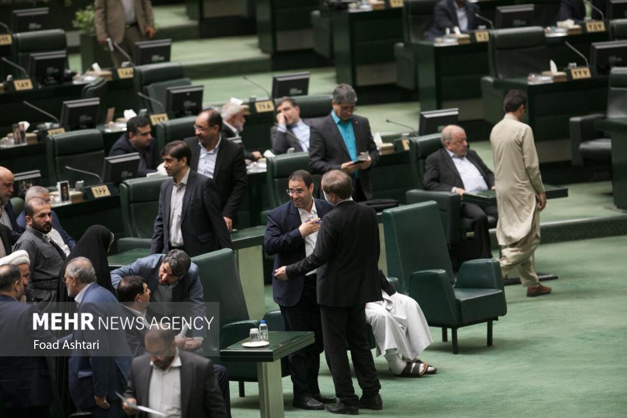 صحرایی از مجلس نمره قبولی گرفت