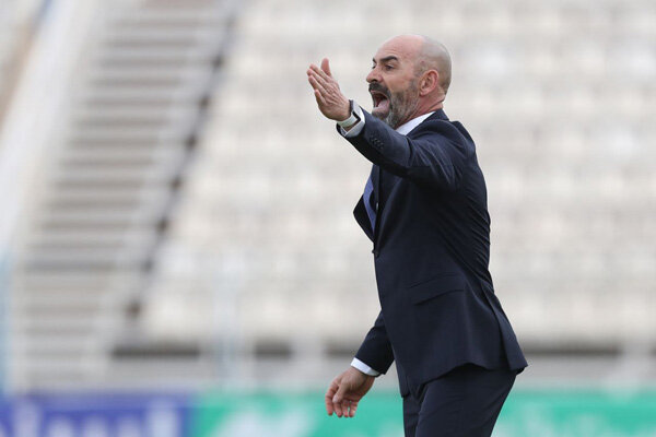 صدای اعتراض سرمربیان لیگ برتری درآمد/ هیچ کس گردن نمیگیرد