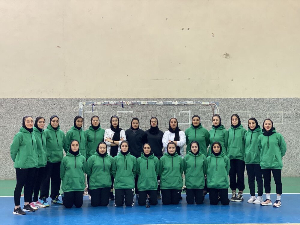 صعود بانوان هندبالیست کردستانی به رقابت های لیگ برترکشور