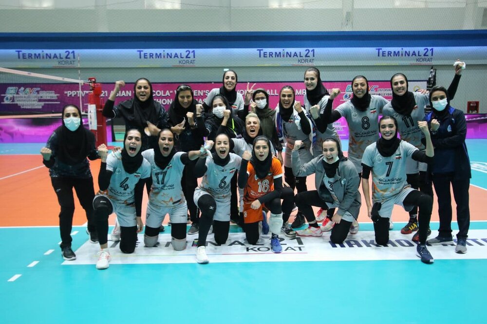 صعود والیبال بانوان سایپا به مرحله نیمه نهایی جام باشگاههای آسیا