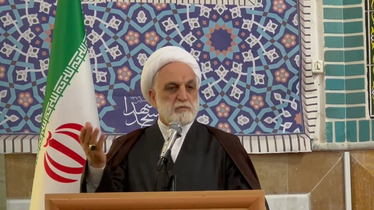 صف اغتشاشگران از صف جوانان و نوجوانان جدا میشود