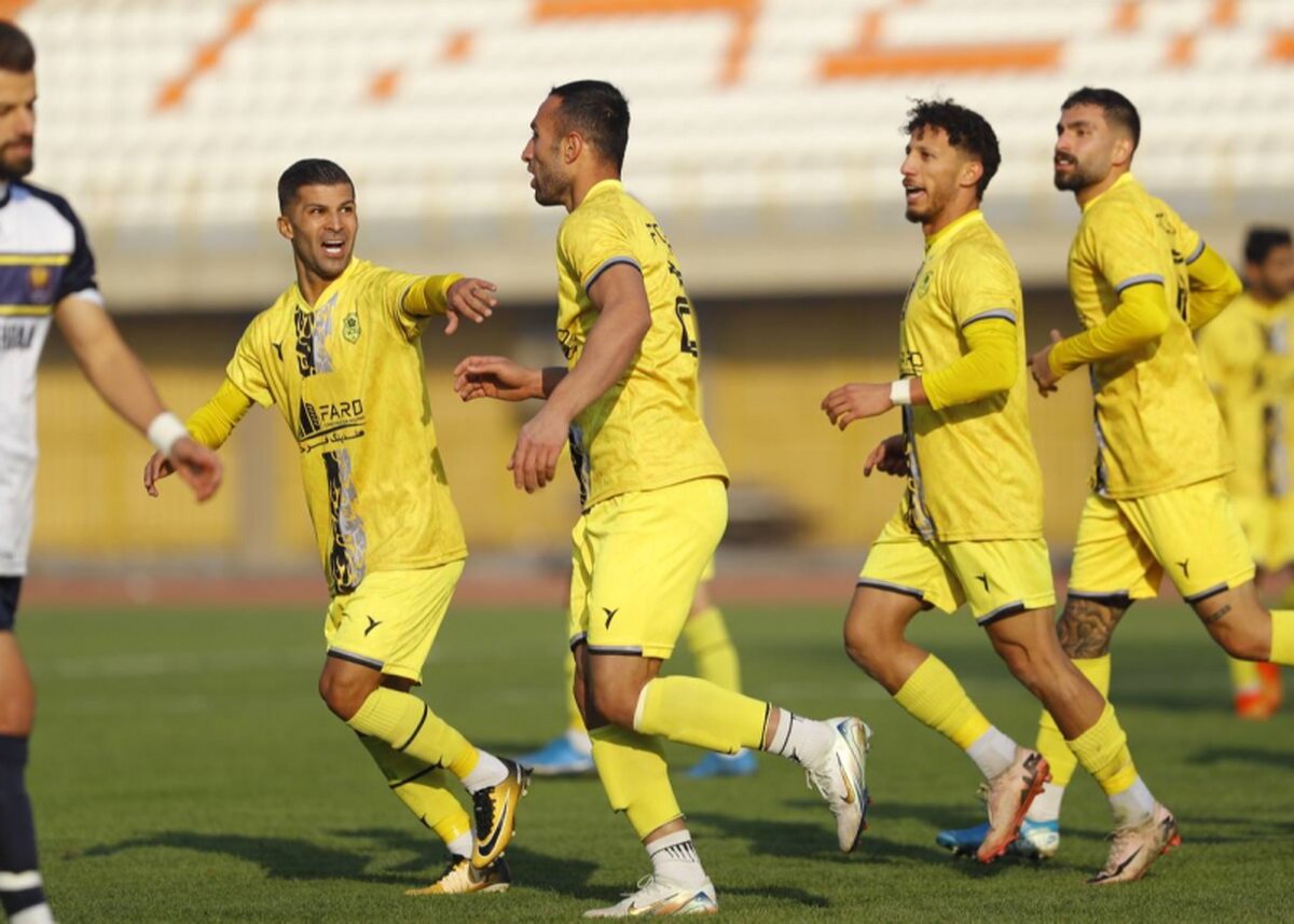 صفایی:تنهایی برای تیمم میجنگم؛ تفاوت حمایت آبادانیها راامروز حس کردم