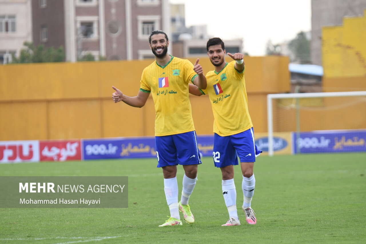 صنعت نفت برنده دربی نفتی/ شاگردان منصوریان پیروز شدند