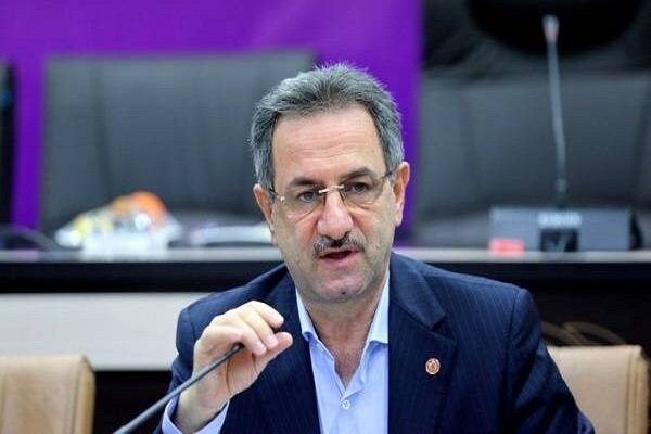 صنعت گردشگری ما را به هویت، تاریخ و میراثمان باز می‌گرداند