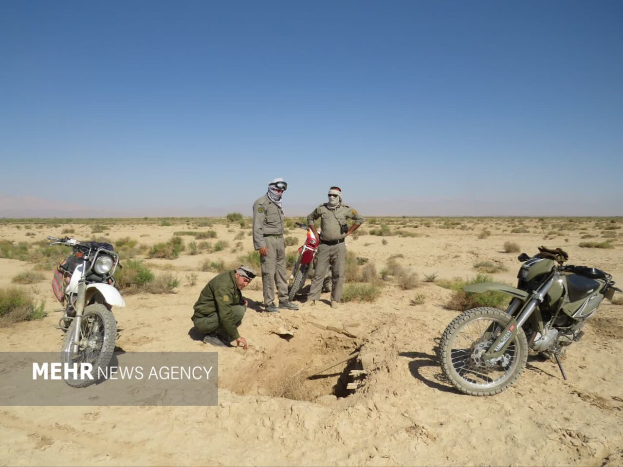 ضربه قاطع به قاچاقچیان پرندگان شکاری در دامغان
