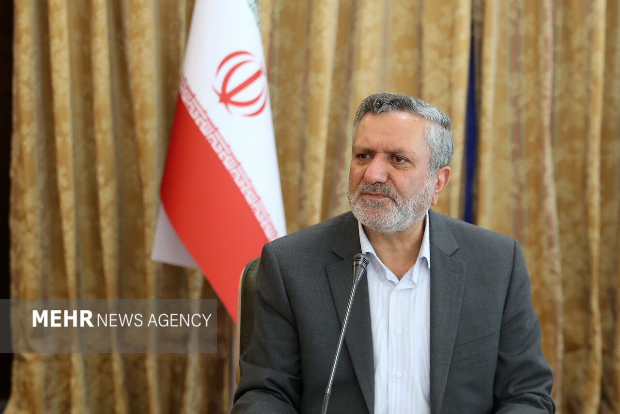 ضرورت خودکفایی در تولید مواد اولیه دارویی