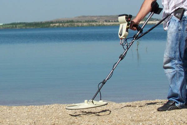 ضمانت اجرای ناکافی؛ پاشنه آشیل قانون اخذ مجوز استفاده ازفلزیاب