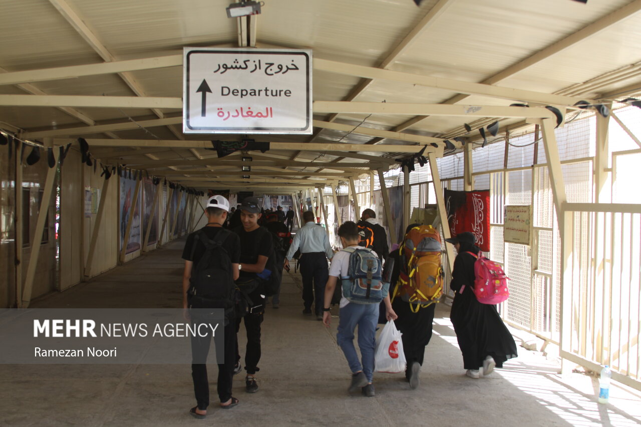 ضوابط و مقررات خروج از کشور مشمولان دانشآموز و طلاب