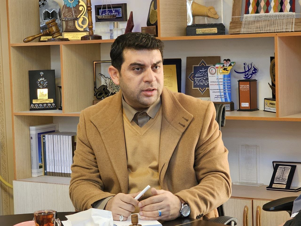 طالبنیا: احیای بناهای تاریخی کردستان را به مقصد گردشگری تبدیل میکند