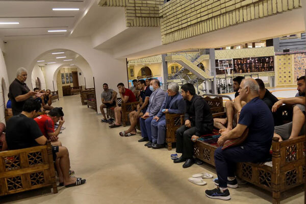 طالقانی: شالودهام از کشتی است و خود را بدهکار آن میدانم