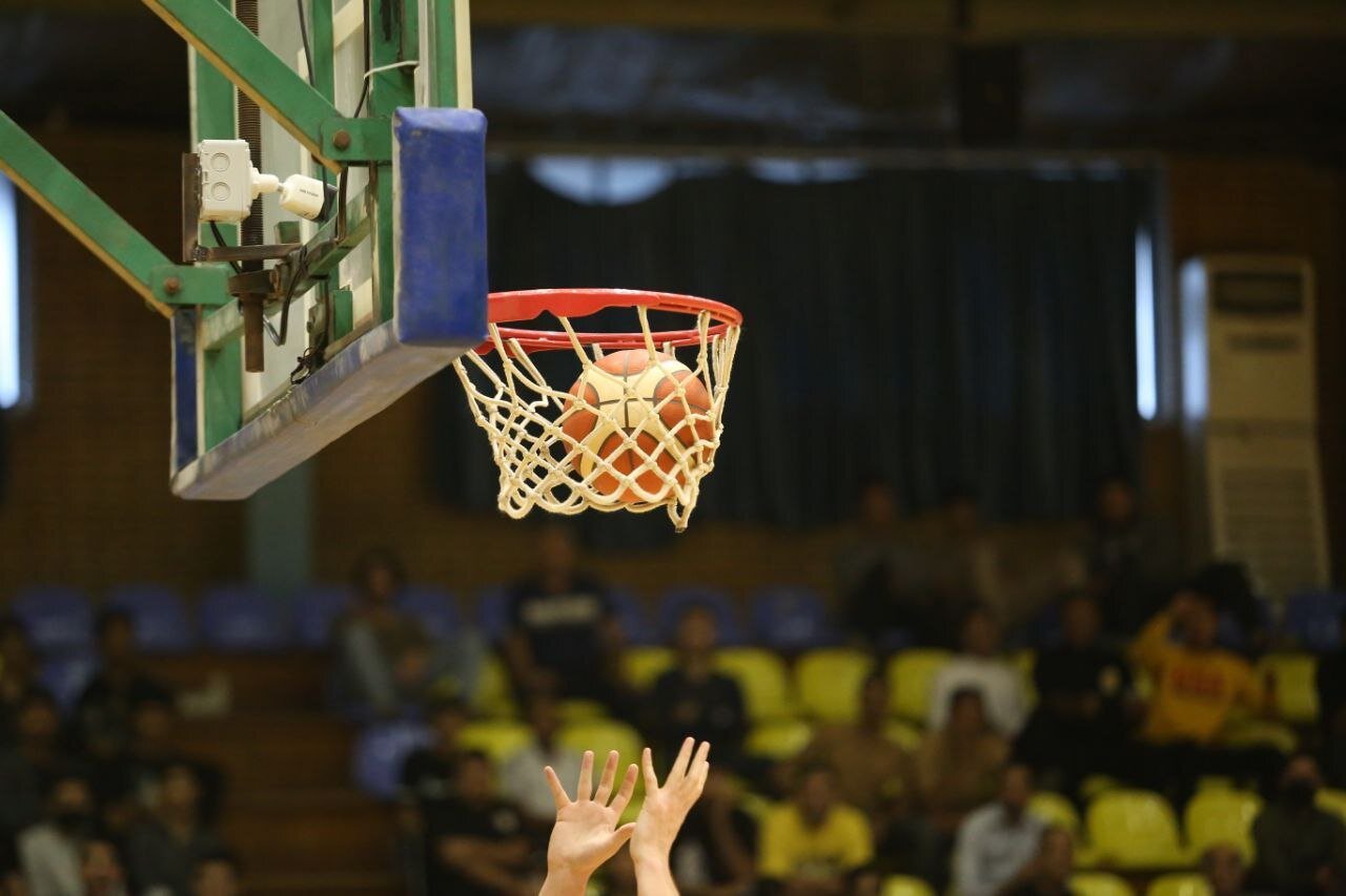 طبیعت حریف ذوب آهن در مرحله نیمه نهایی شد