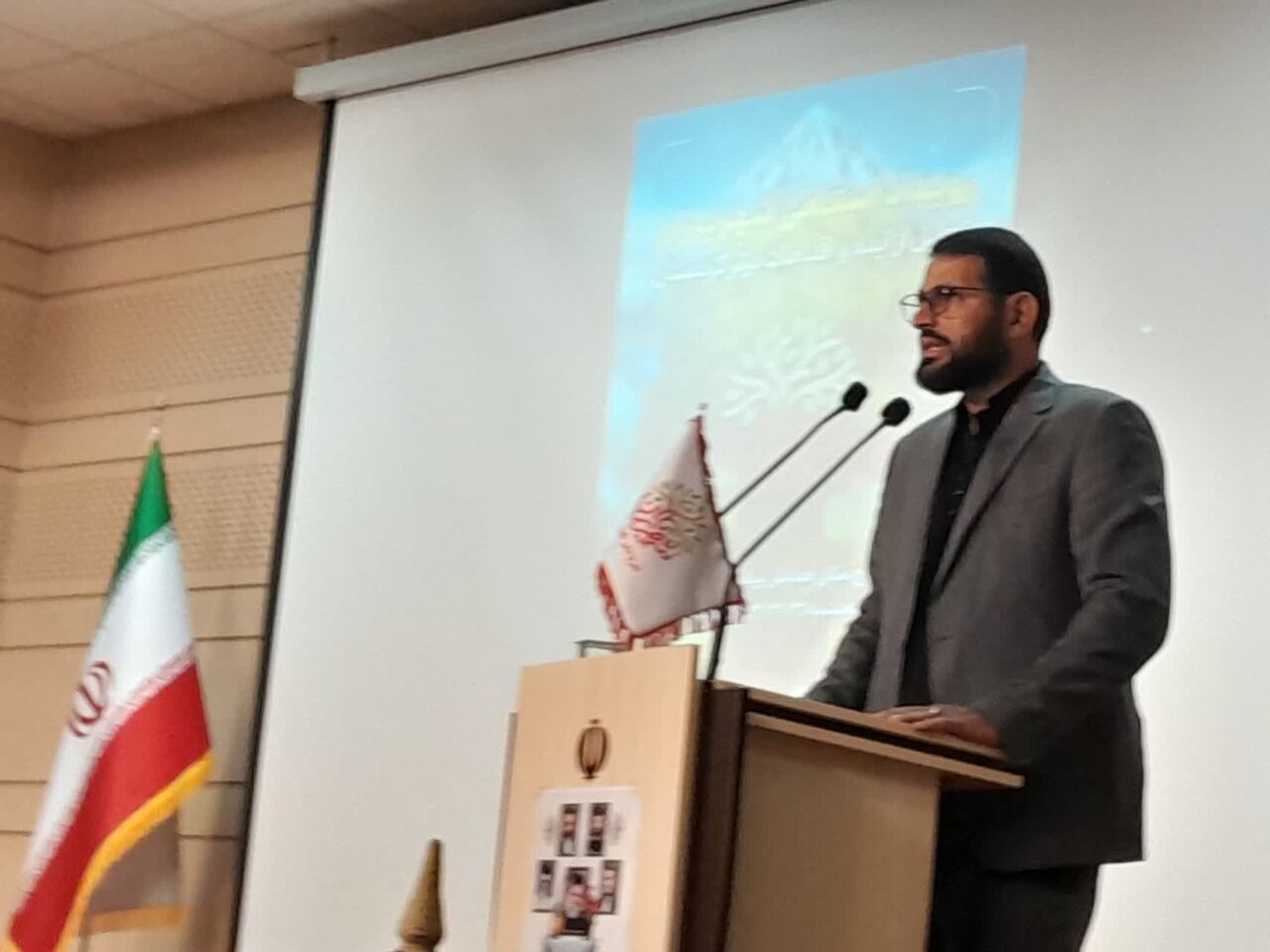 طرح ملی شهریاران بستری برای بهرهمندی از ایدههای مردمی است