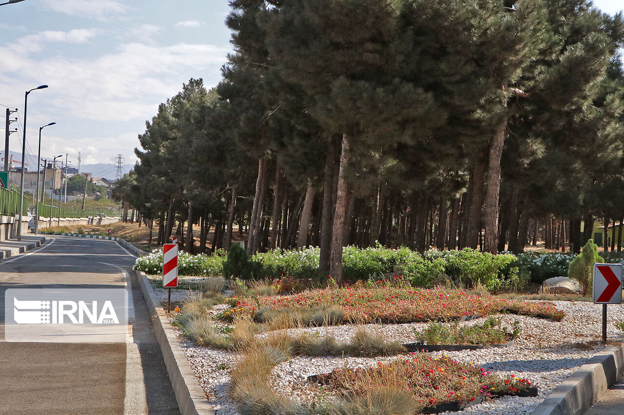 طرح های سرمایه گذاری در بوستان سرخه حصار تهران کلید خورد