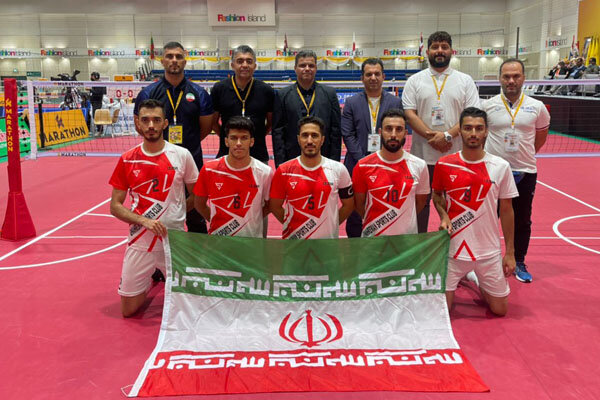 طلای ۴ نفره به ایران رسید/ تیم ۳ نفره مدال نقره به گردن آویخت