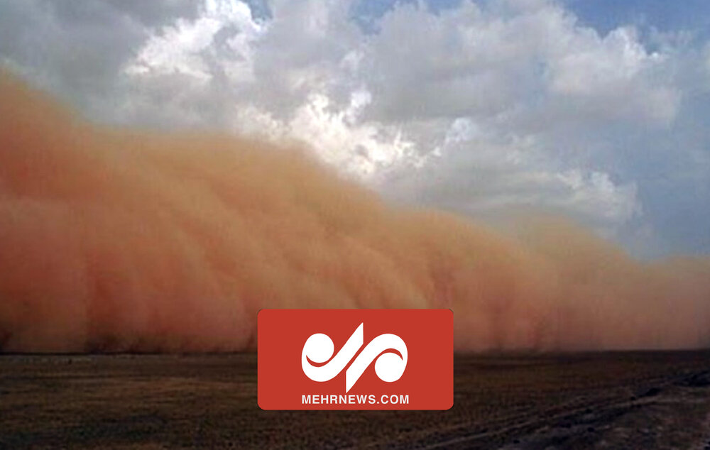 طوفان شن راه ارتباطی ۱۷ روستا در ریگان را بست