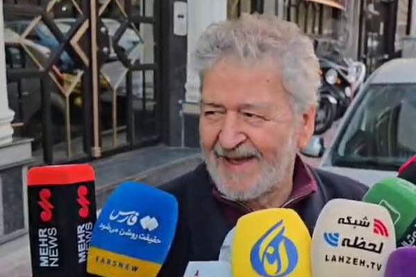 عابدینی: هنوز آنقدر بیچاره نشدهایم که علیرضا دبیر برای فوتبال بیاید!
