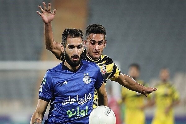 عارف آقاسی و رزاقی نیا رسما استقلالی شدند