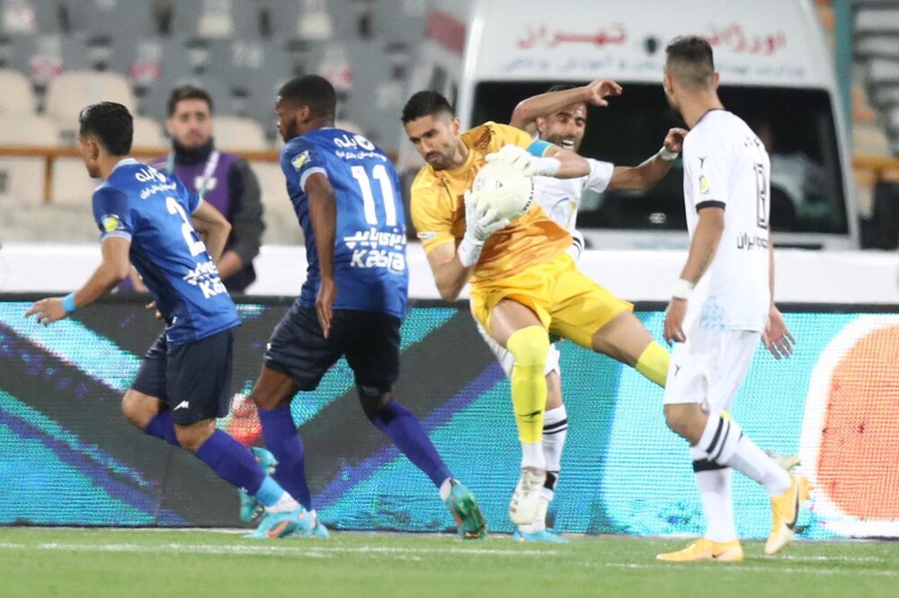 عاملی که تفاوت استقلال و پرسپولیس را رقم زد/این تیم قهرمان می‌شود