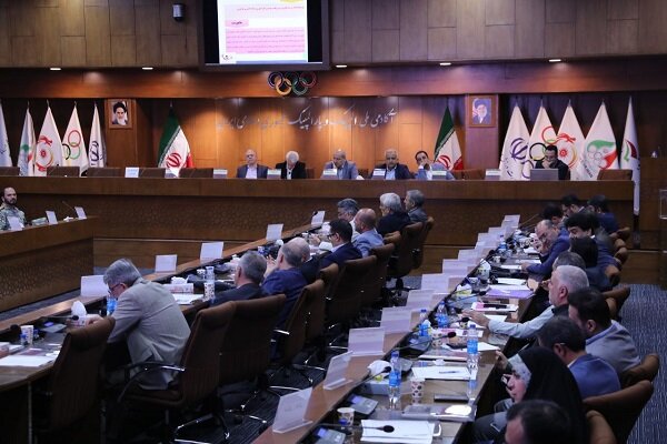 عباس ناطقنوری رئیس فدراسیون انجمنهای ورزشی شد