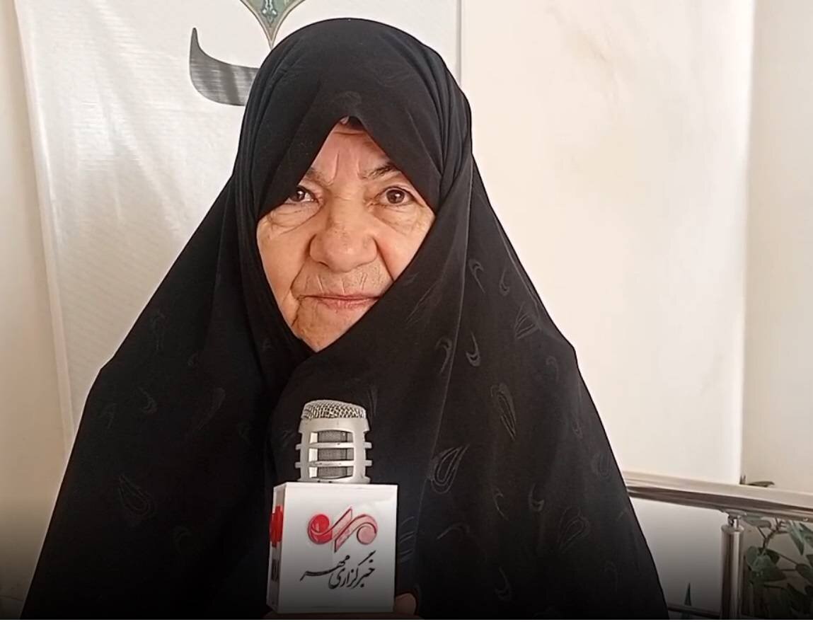 عباسی: «زندگی با آیهها» انس با قرآن را از محافل به خانهها میآورد