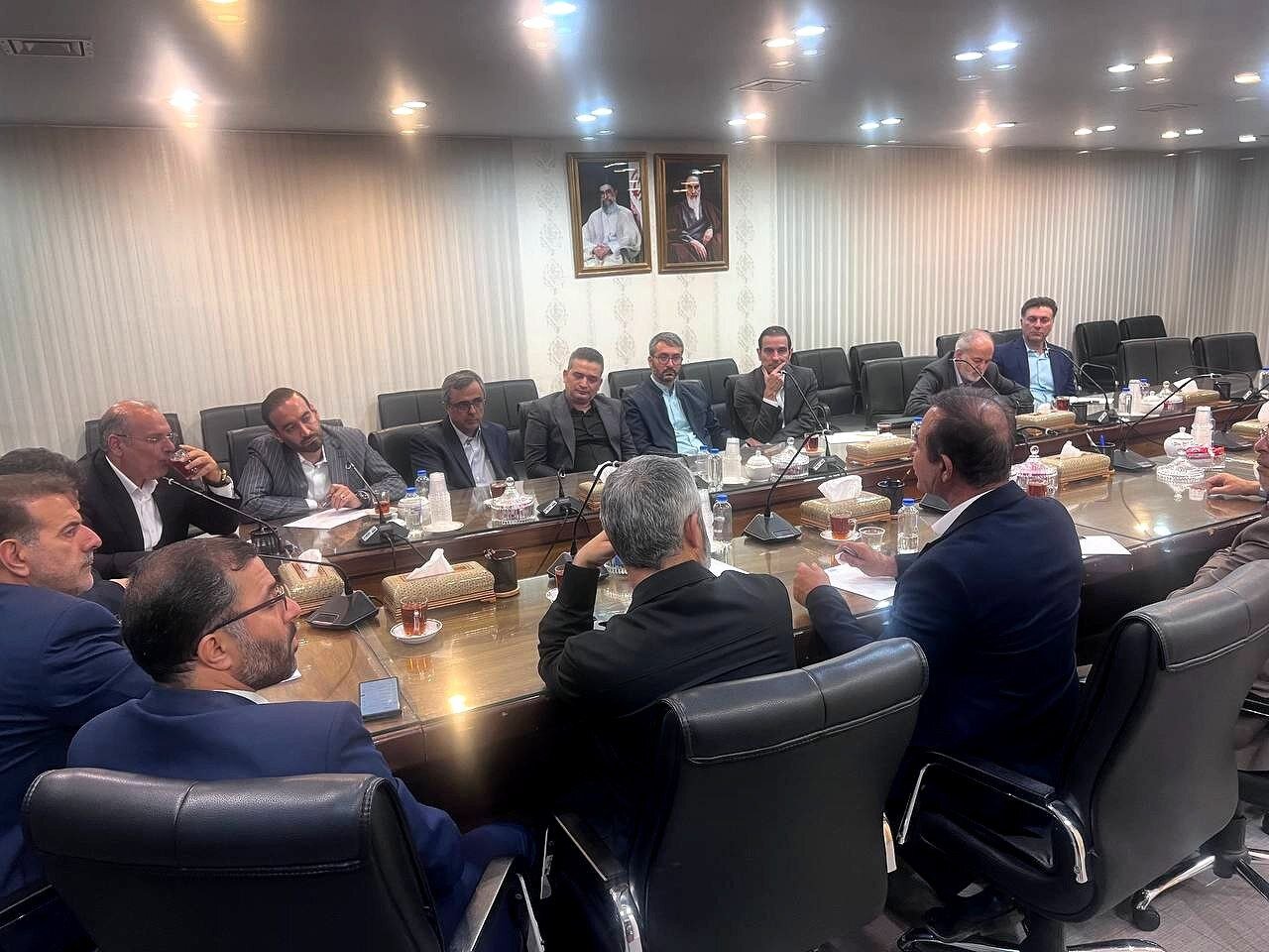 عبدی: عدالت میان باشگاههای دولتی و خصوصی رعایت شود