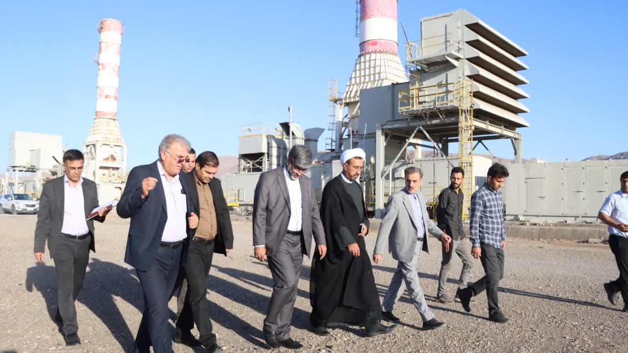 عتباتی: نیروگاه برق ماکو به چرخه تولید بازگردد؛ لزوم ورود وزارت نیرو