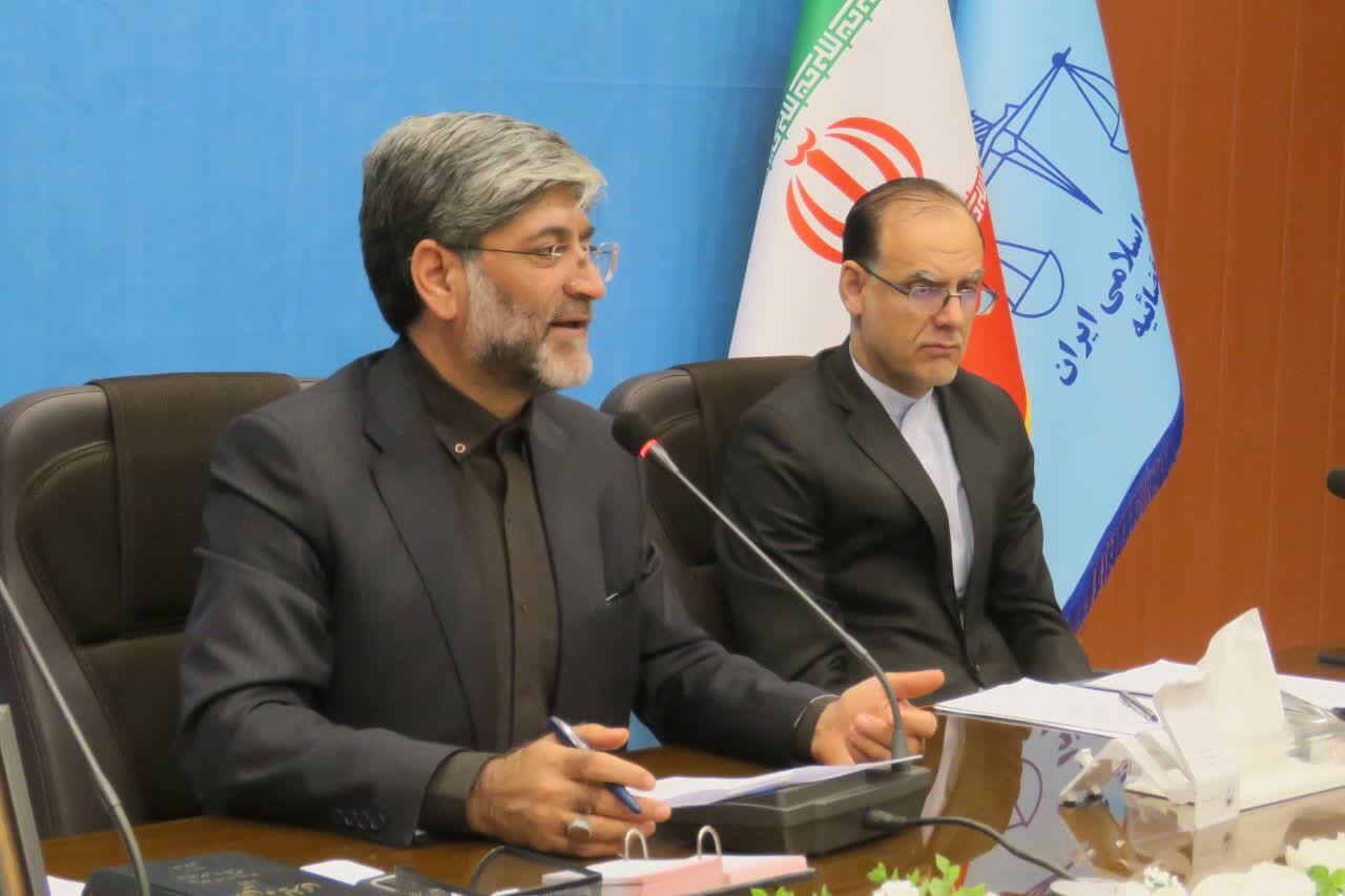 عتباتی:برخورد دستگاه قضایی آذربایجان غربی با فرار مالیاتی انجام می شود