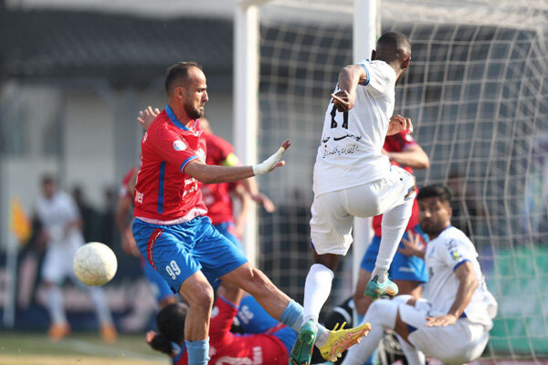 عدالت برای استقلال رعایت نشد/تعویضهای ساپینتو این بار طلایینبود