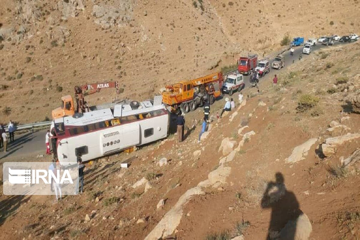 عدم ابلاغ تصمیم مرجع قضایی در پرونده حادثه اتوبوس خبرنگاران، تخلف انتظامی است