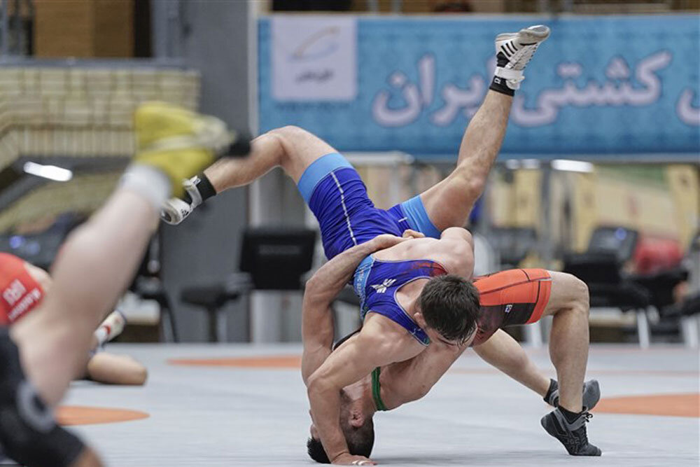 عدم تمایل برخی فرنگیکاران مطرح برای حضور در لیگ برتر
