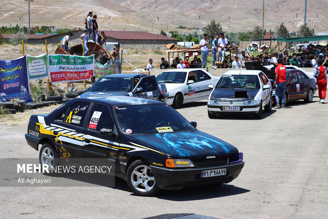 عدم شفافیت در فدراسیون جنجالی؛ چرا نتیجه کمیته تطبیق اعلام نمی شود؟