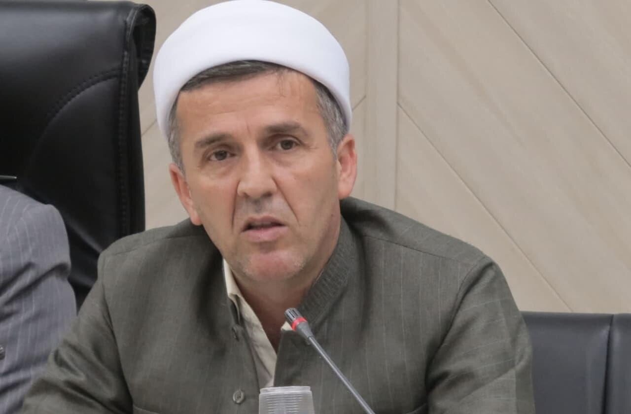عزت امت اسلامی با روحیه شهادت طلبی روز به روز بیشتر میشود