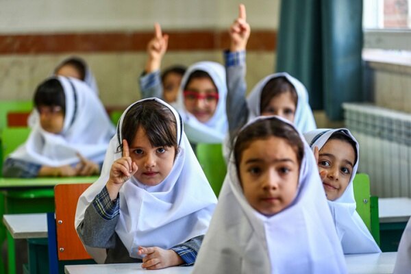 عزل ۱۸ مدیر مدرسه در تهران