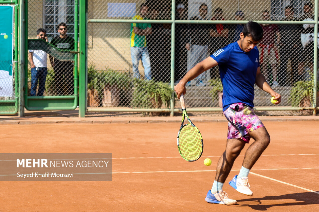 عزیزی: میزبانی‌های بین‌المللی تنیس به ایران بازگشت