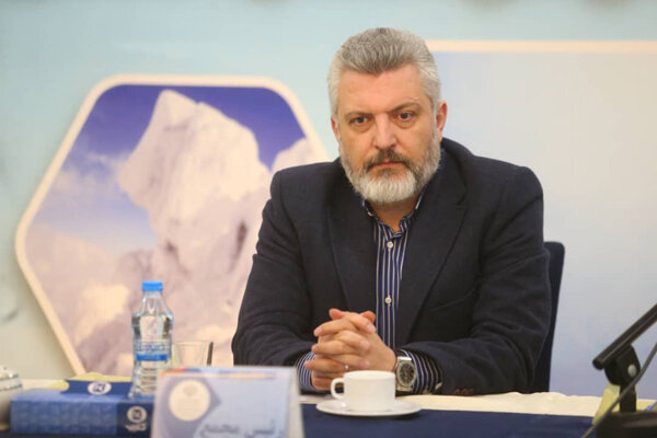 عزیزی‌پور: اسکواش ایران پس از ۱۷ سال غیبت به قهرمانی جهان برمی‌گردد
