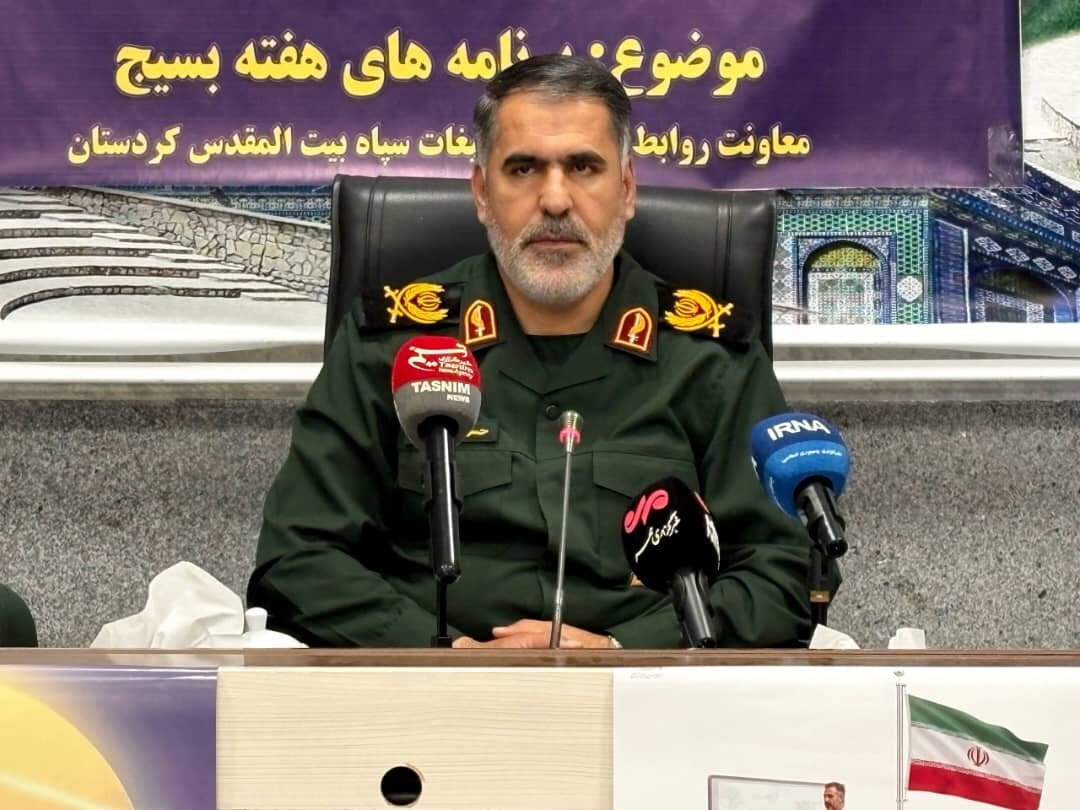 عسکری: امیدآفرینی و آگاه‌سازی مردم راهکار مقابله با تلاش دشمن است