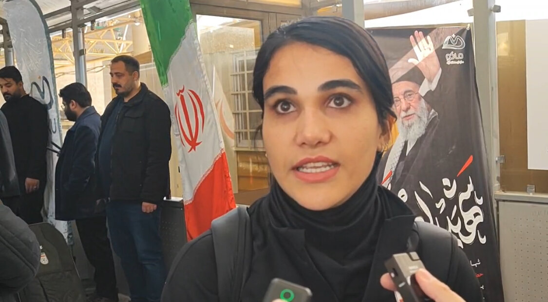 عضو تیمملی فوتبال بانوان: هیچ کجای دنیا وطن نمی شود